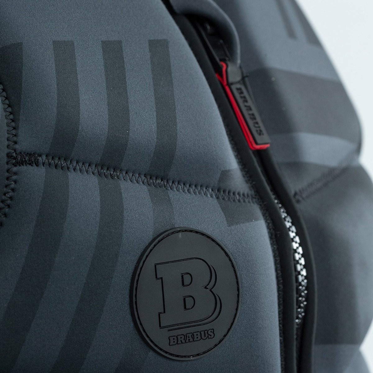 612421001db_Brabus x Shadow Fragment Wes