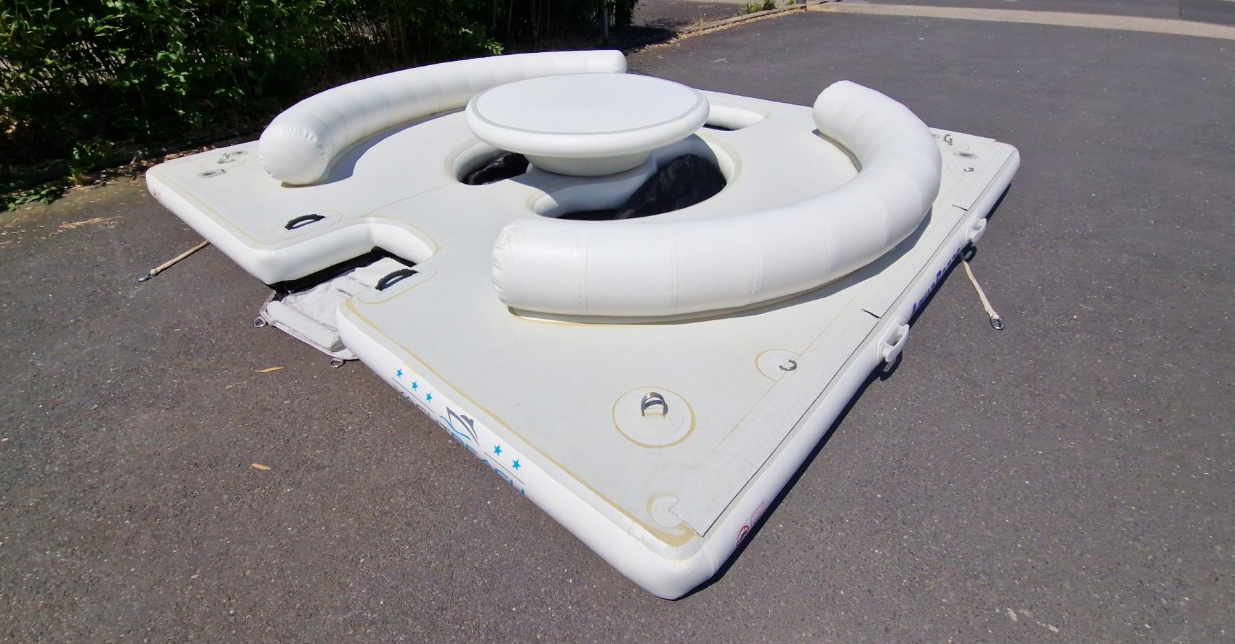 20320ybg_Yachtbeach - Party Insel gebrau