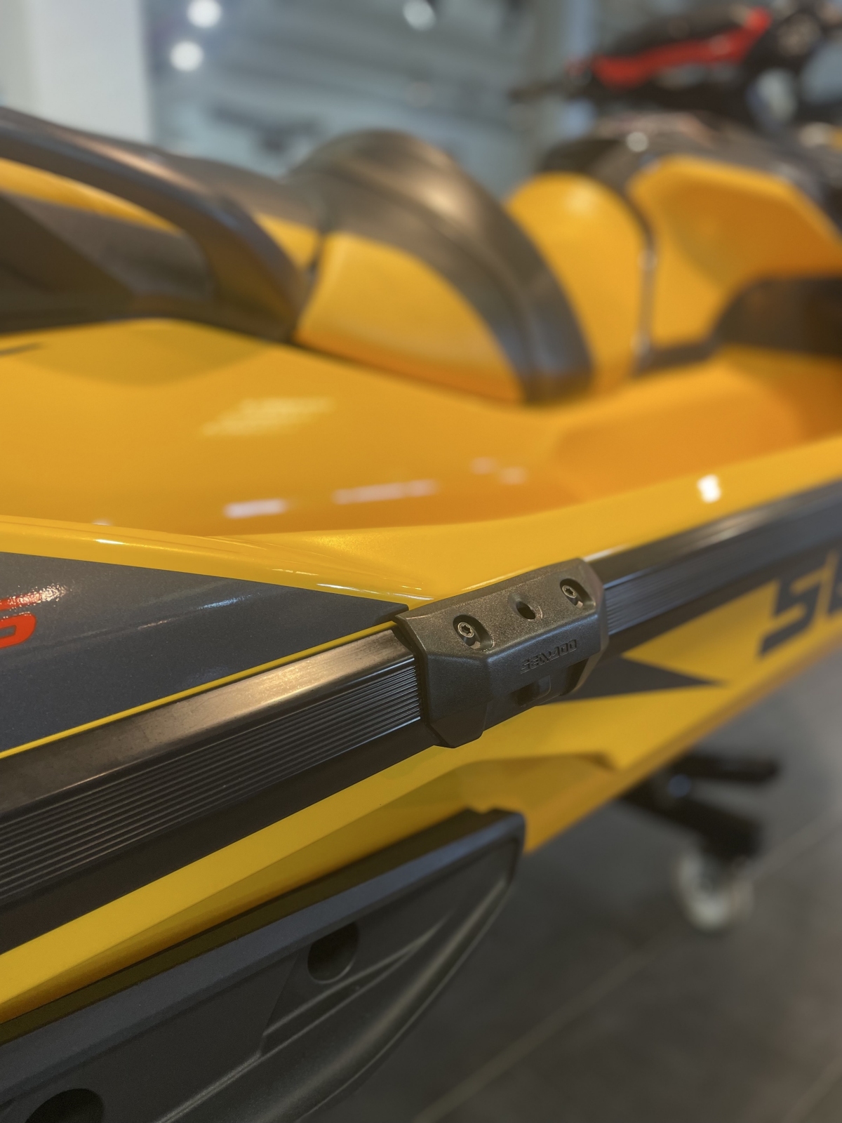 rxt300rsy2022g_RXT-X 300 2022