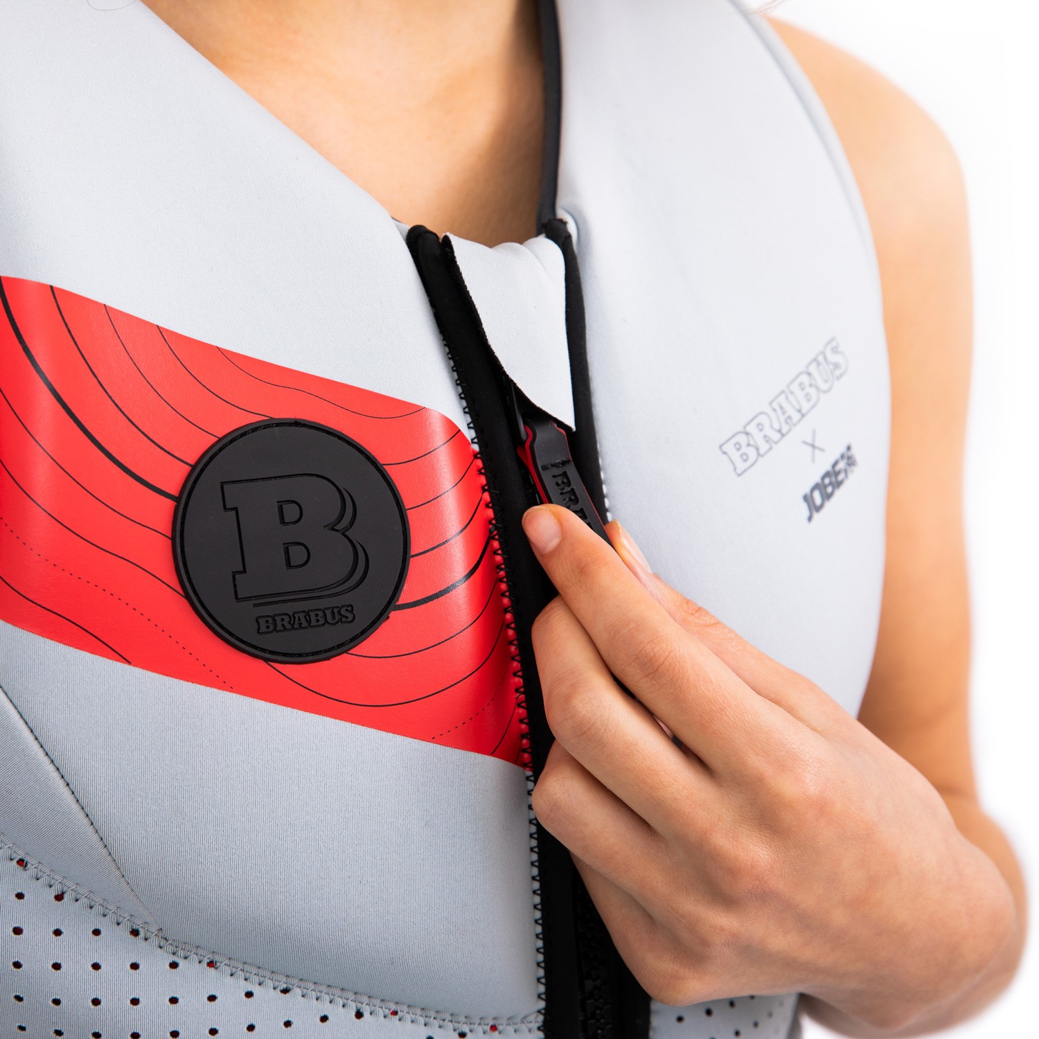 244922014db_BRABUS x Jobe Shadow Fragmen