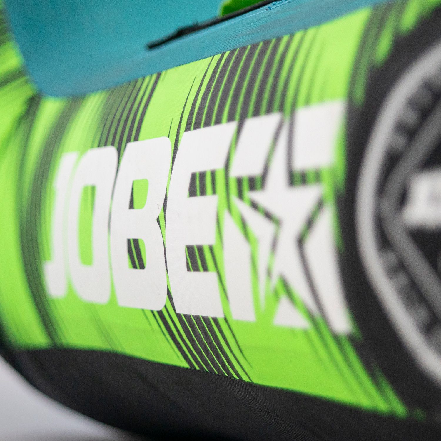 230220004db_Kick Flip