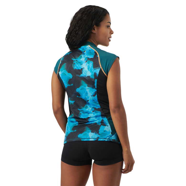 454682--74_Performance Short Sleeve Rash