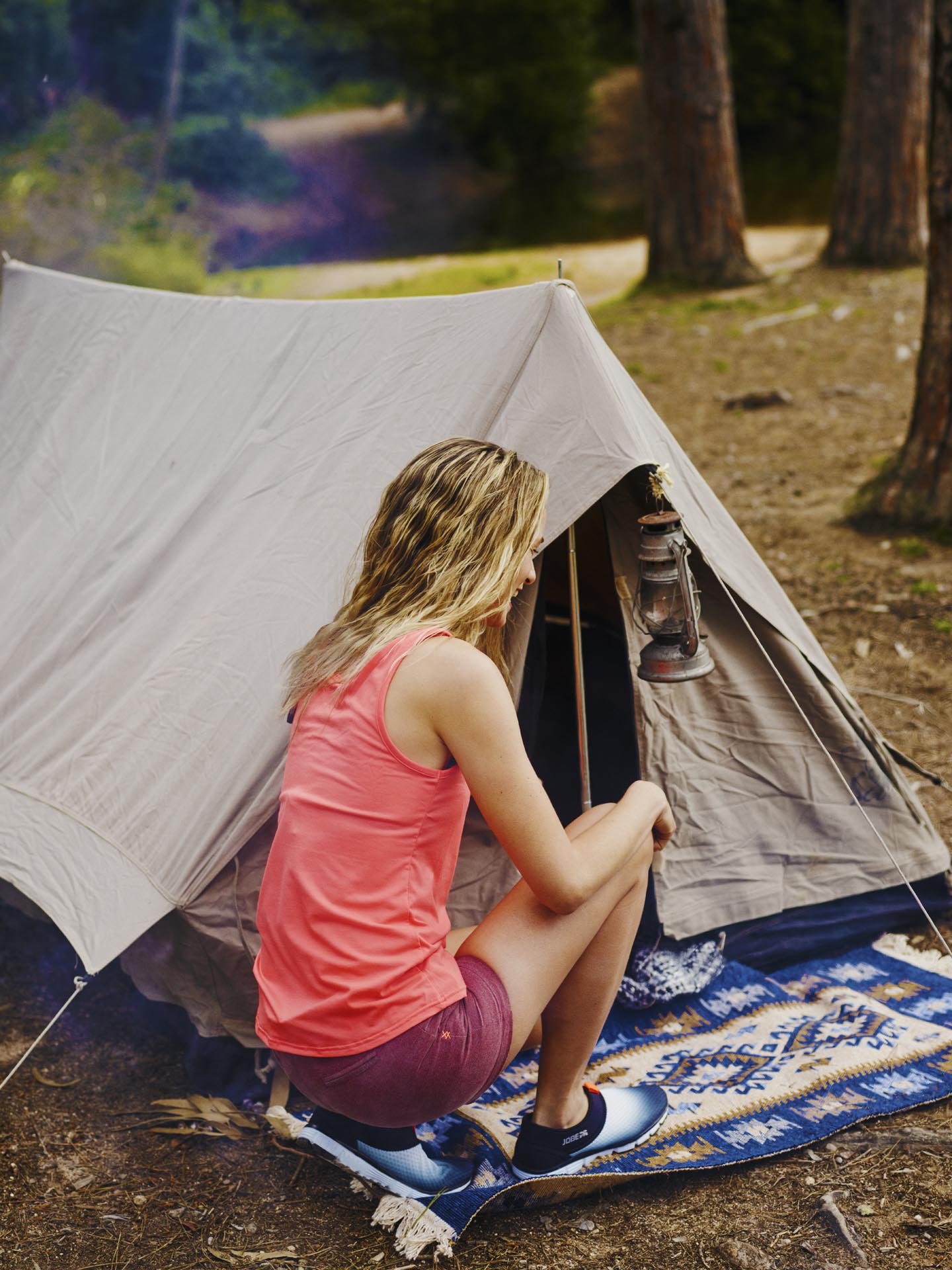 594516013db_Discover Short