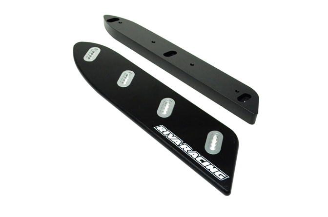 RS261101hp_RXP-X RXT-X RIVA Sponsons