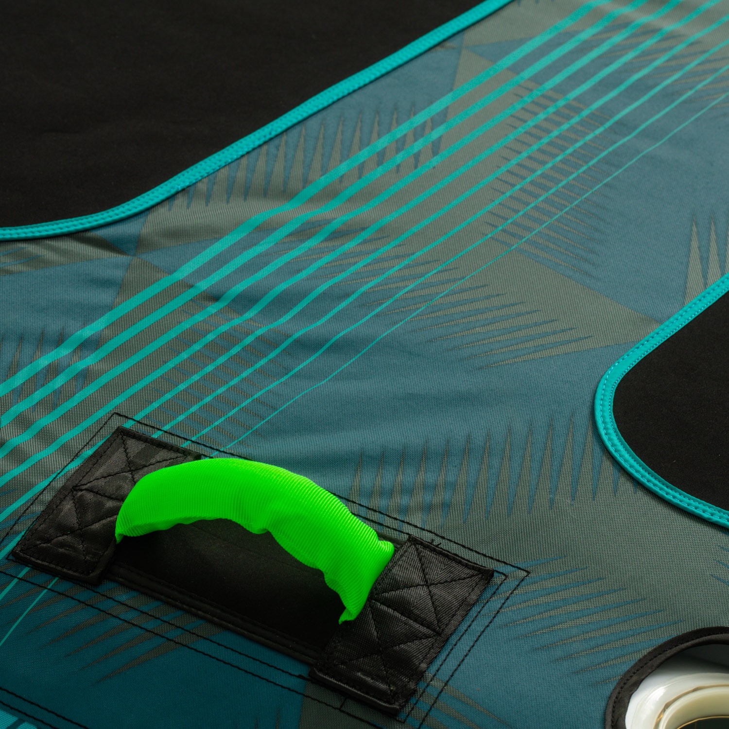 230225002db_Compound Towable 2P