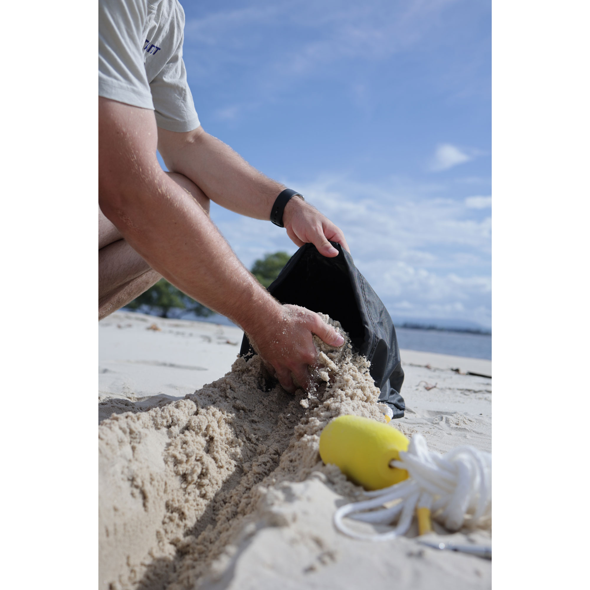 25072jp_PWC SAND ANCHOR