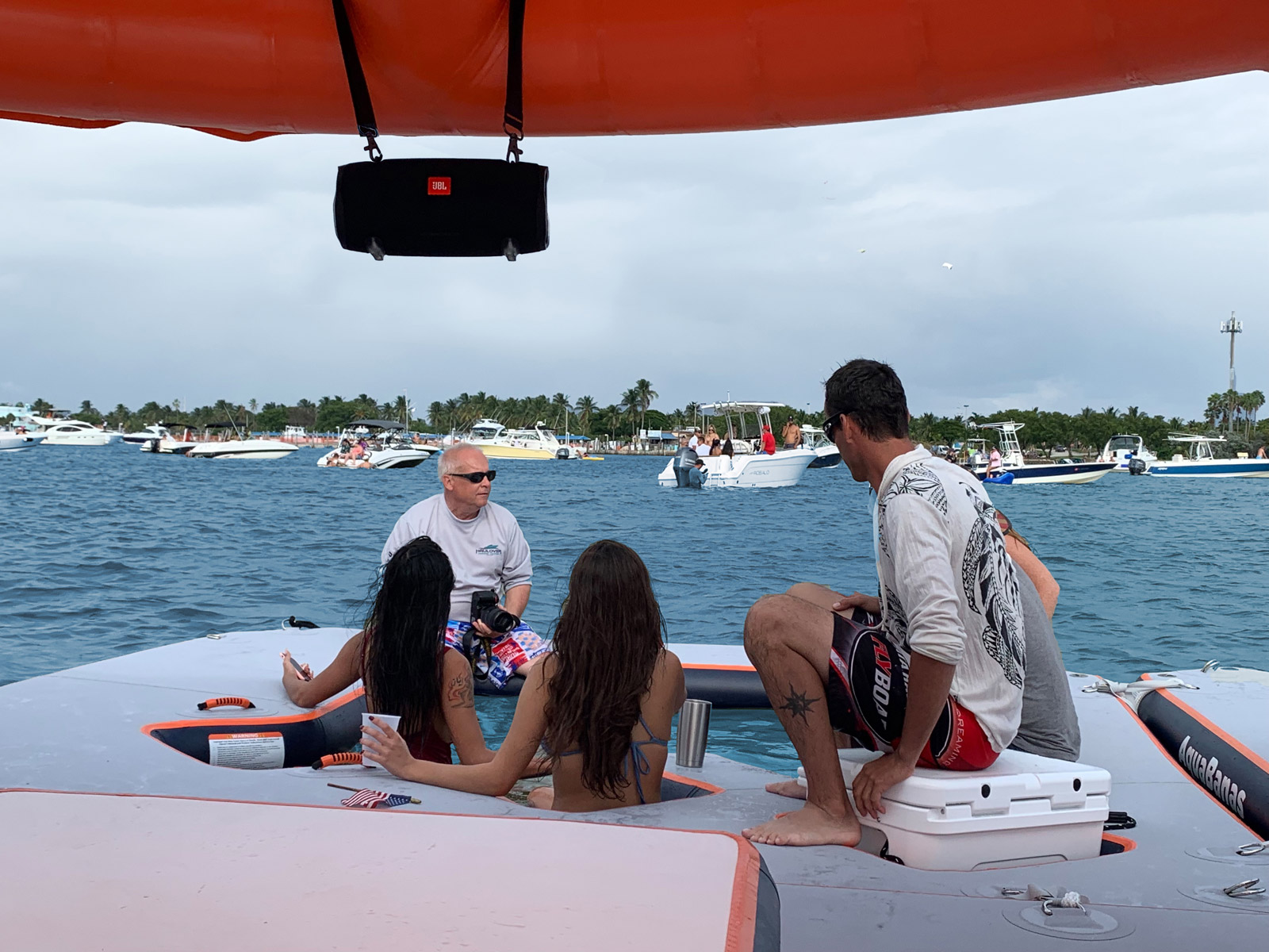 20323yb_Yachtbeach Aqua Banas - Command 