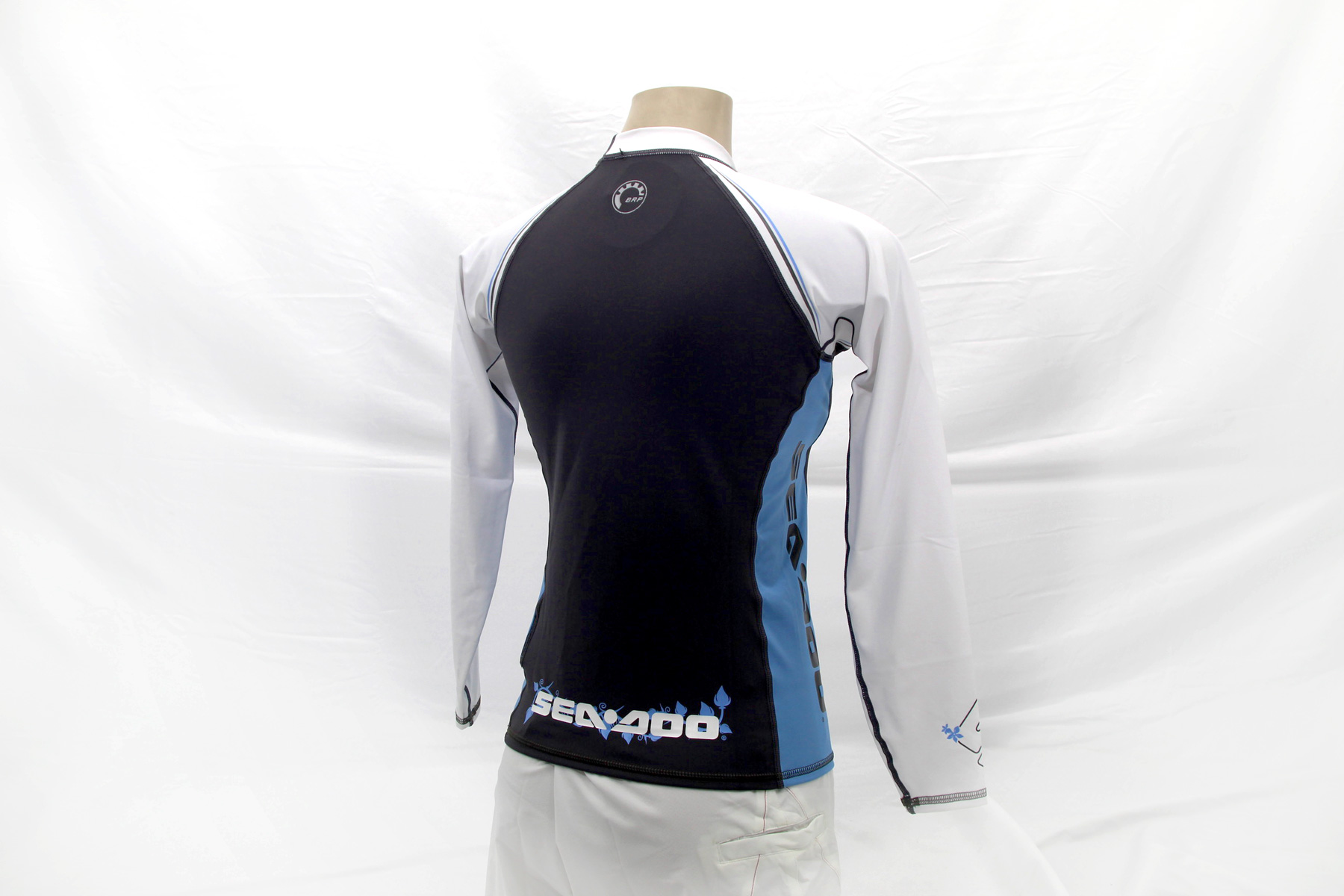 715400--01_Pro Rashguard