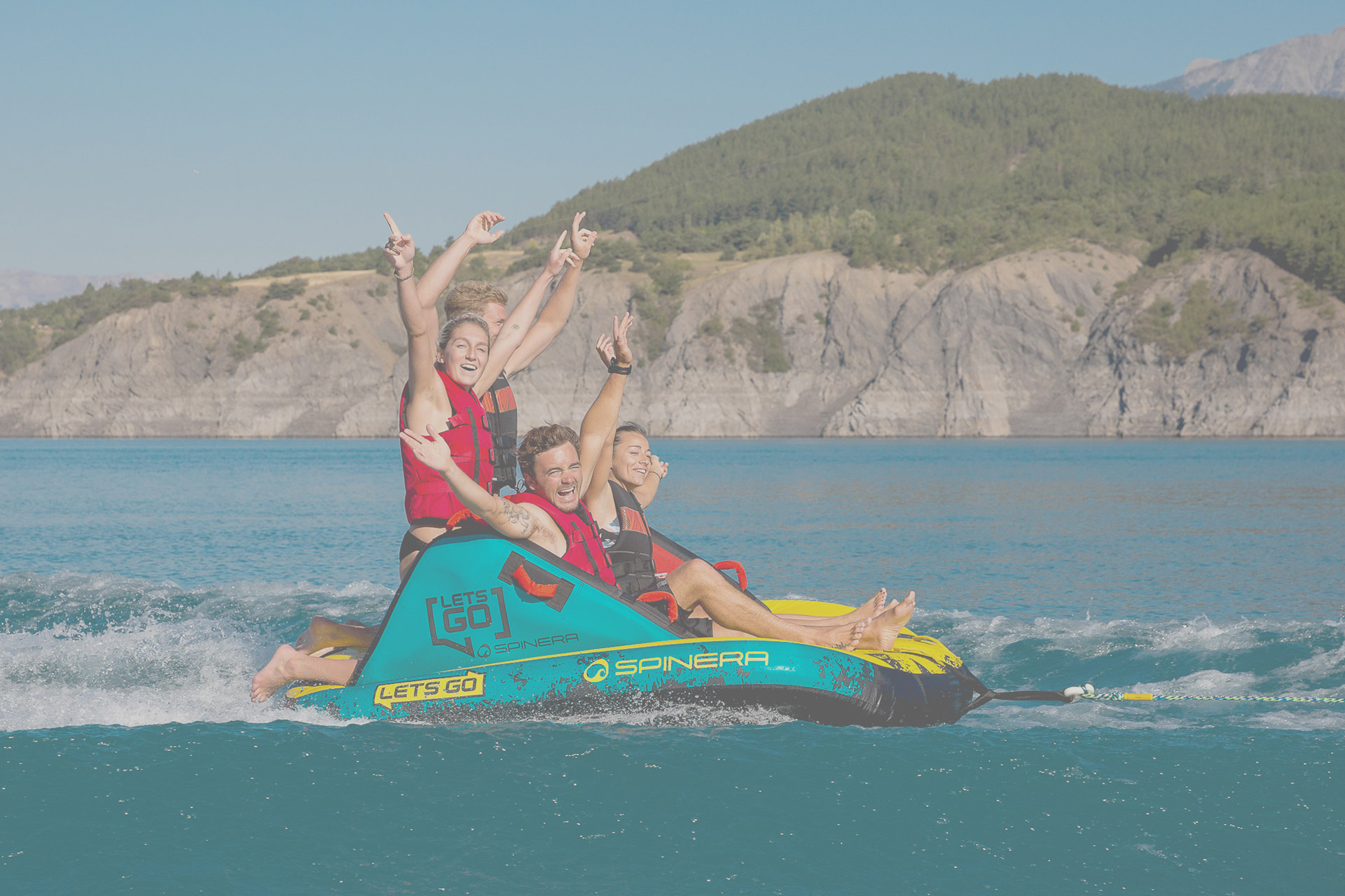 23002sp_Spinera Let´s Go 4 Family