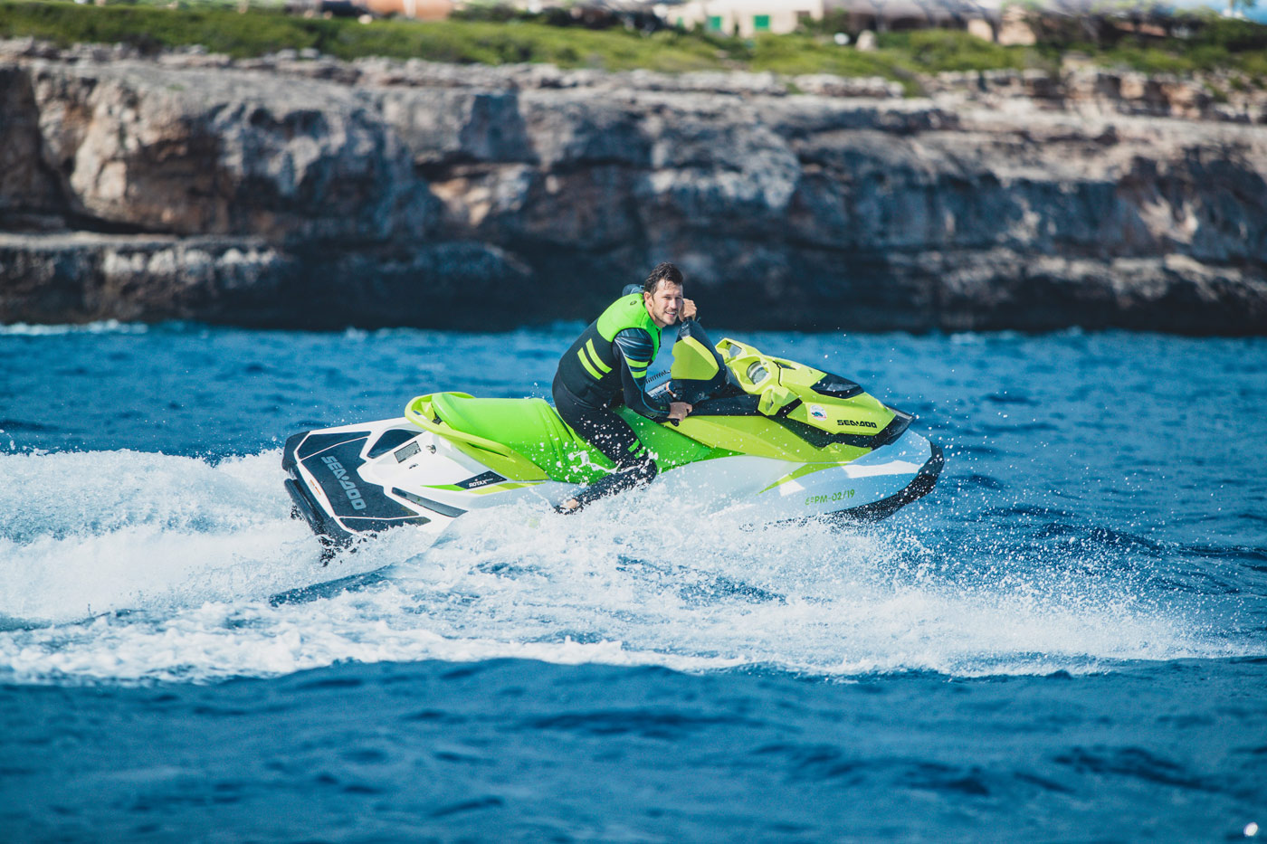 244921008db_Segmented Backsupport