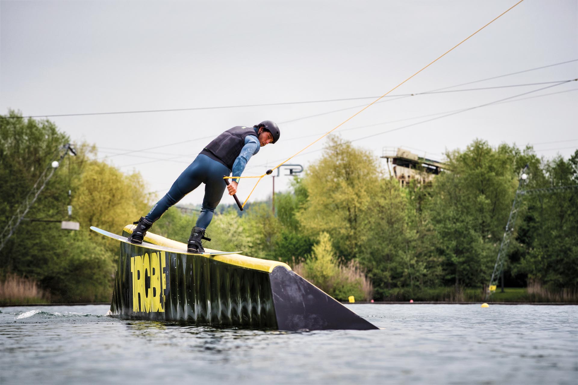 303517120db_Portland Front Zip