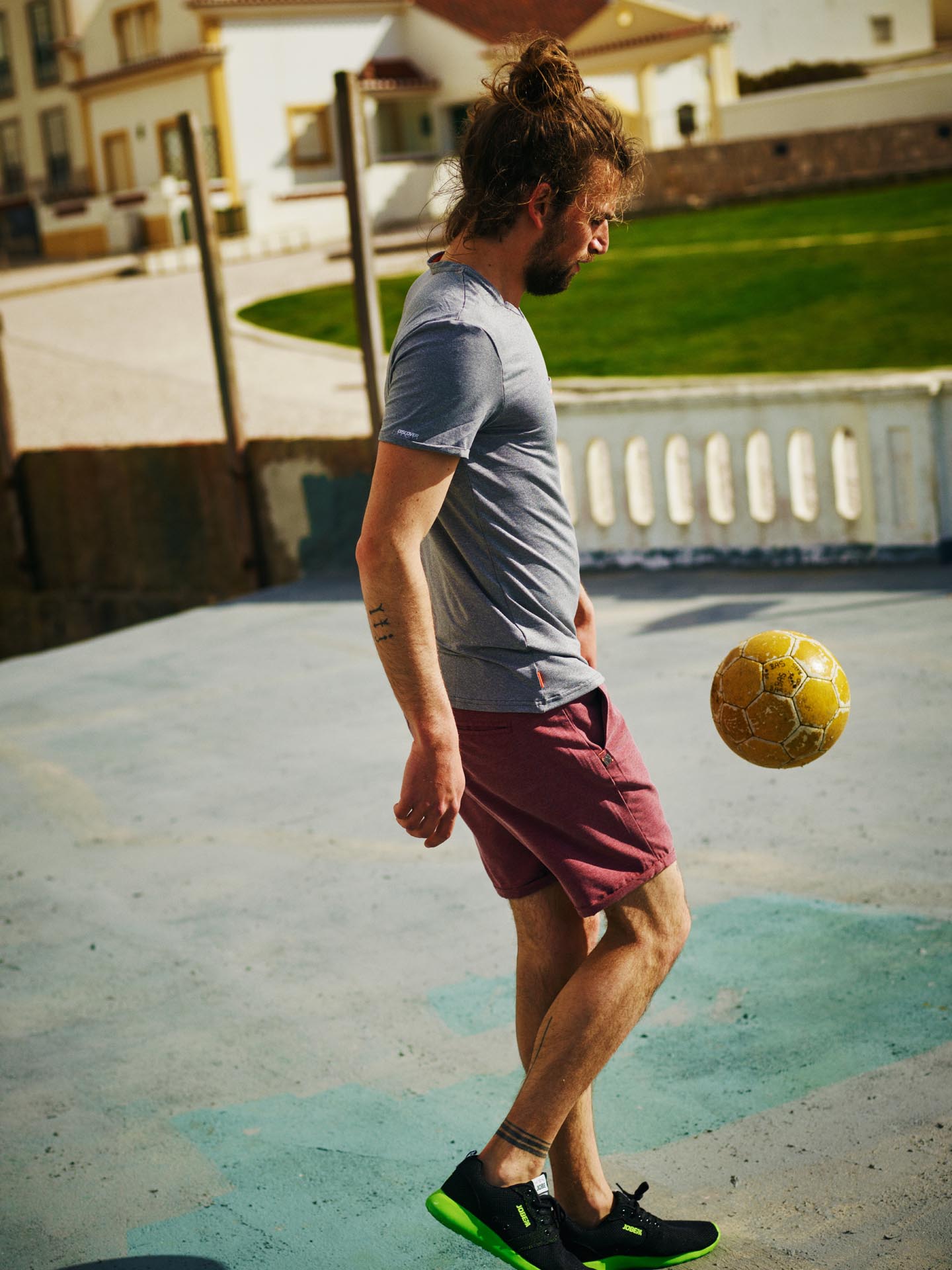 594516009db_Discover Shorts