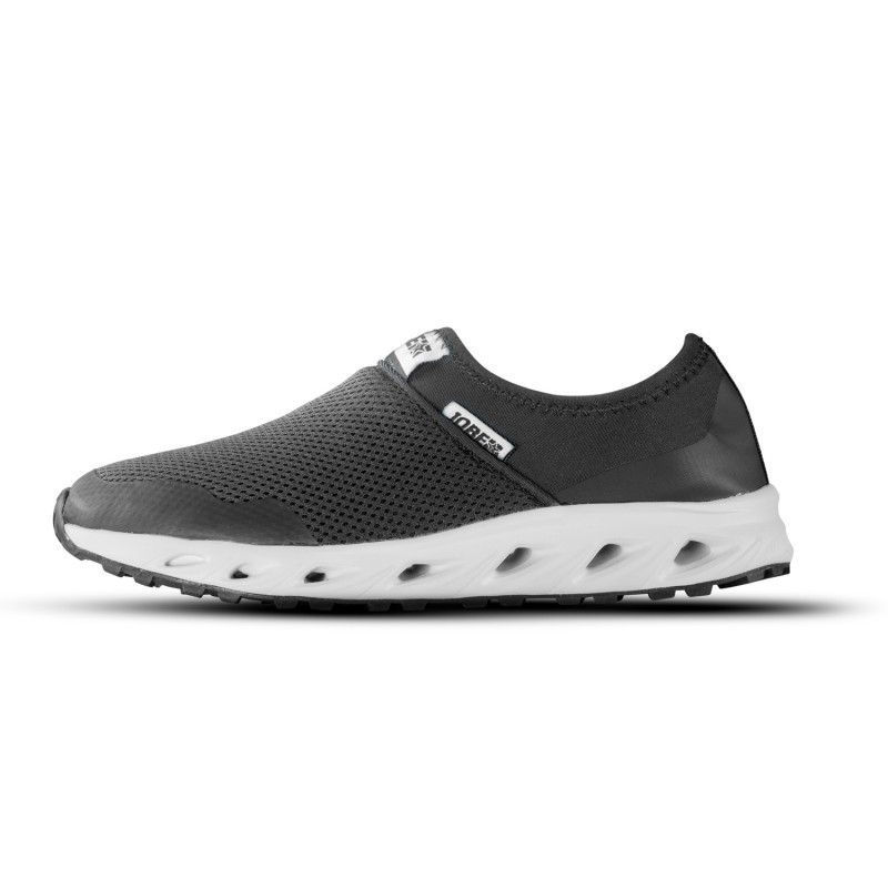 594625003db_Discover Slip-on Black (43)
